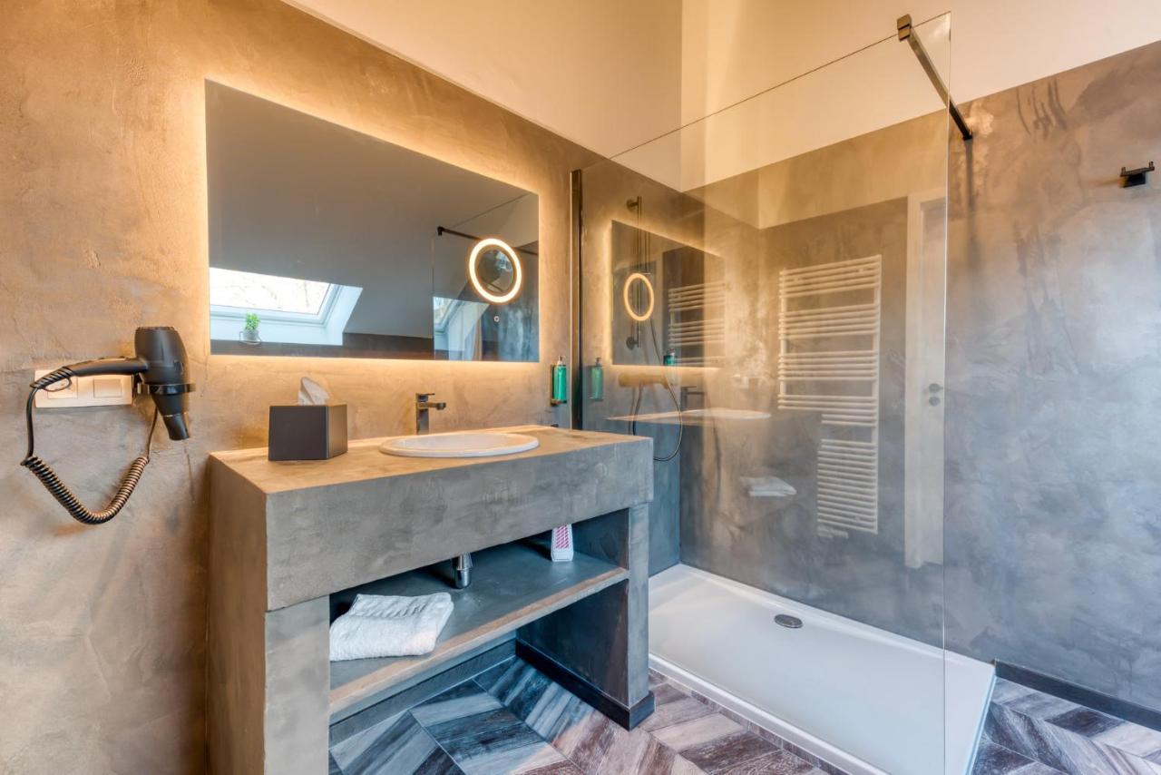 Les Chambres Du Vieux Chateau Orvali apátság Kültér fotó