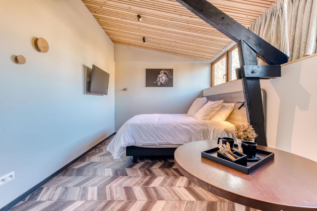 Les Chambres Du Vieux Chateau Orvali apátság Kültér fotó